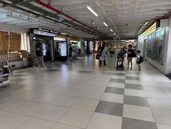 Boon Lay Shopping Centre (D22), Retail #618971751